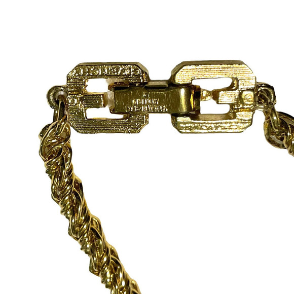Givenchy Chain Bracelet Gold Tone Stamped GIVENCHY Paris New York - Picture 5 of 13